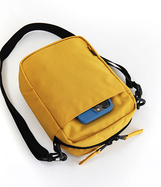 Amazon | [ケルティ] ショルダーバッグ MINI VERTICAL SHOULDER